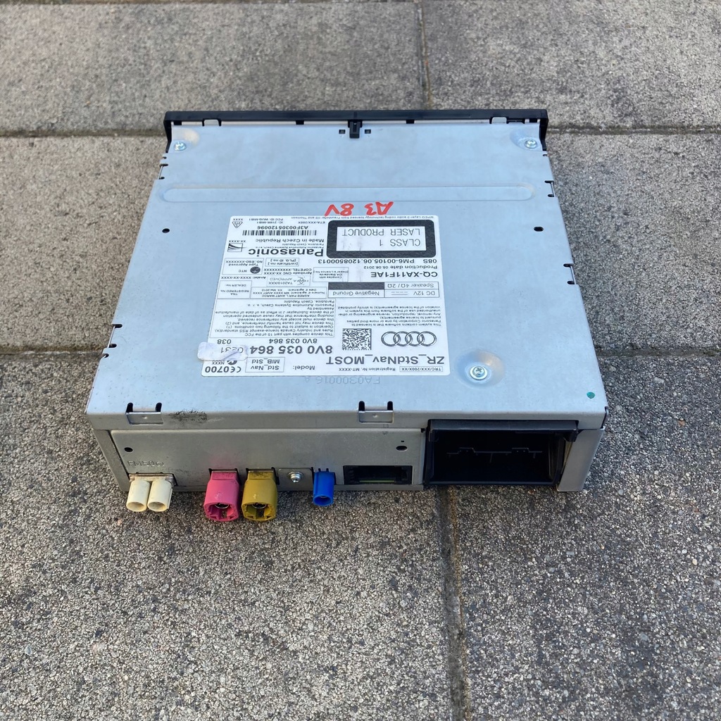 фото №8, Audi a3 8v 2012- зчитувач карта блок mmi 8v0035864