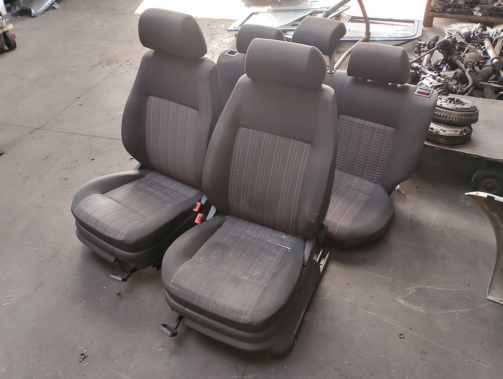 фото №1, Сиденья передние задние комплект vw polo 9n lift