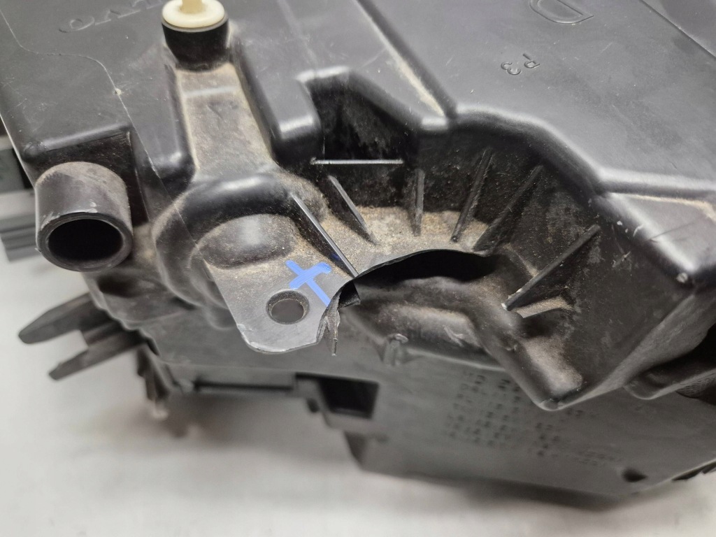 Фара правый перед фара европа  full led 32133578 volvo xc40 2 Киев