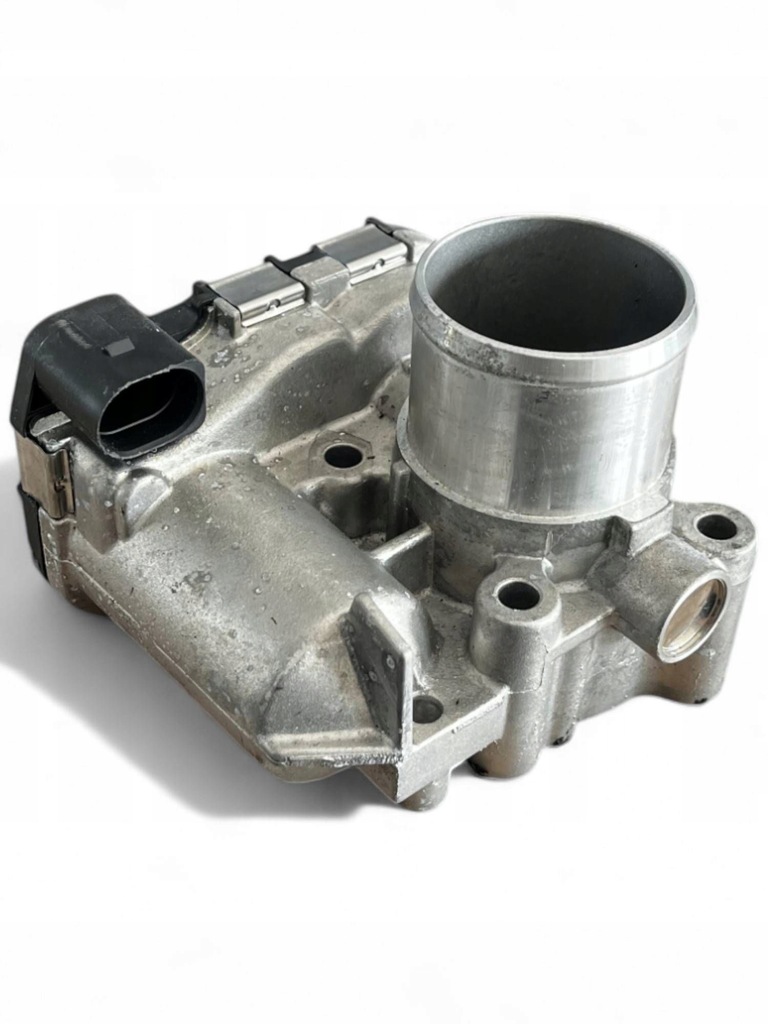 фото №1, Nissan x-trail t31 дроссельная заслонка 8200330810g