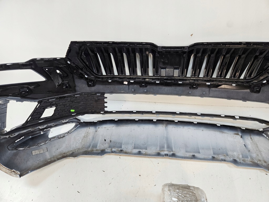 фото №11, Skoda karoq rs lift 20- бампер передній перед решітка радіатора 57a807221d