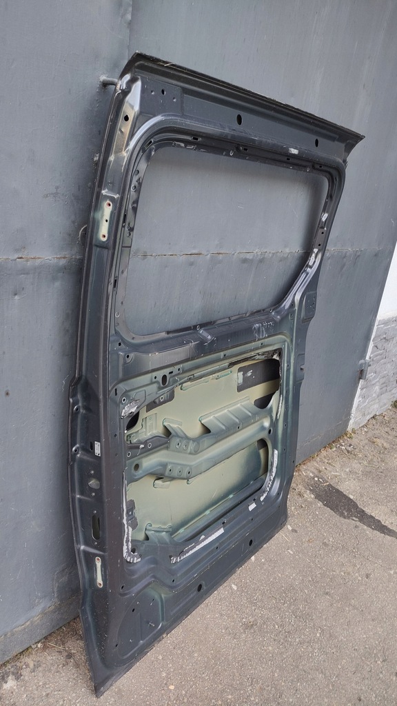 фото №10, Hyundai h1 дверь боковой правое сдвижные