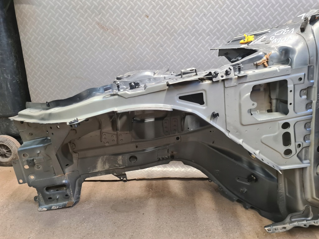 фото №6, Volvo v90 s90 четверть передняя левая подкрылок порог 492-46