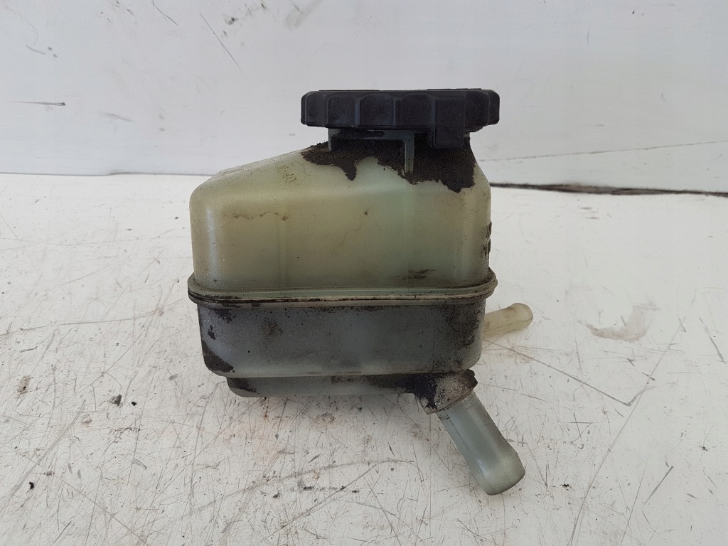 фото №1, Бачок усилителя toyota avensis t22 2.0 d4d