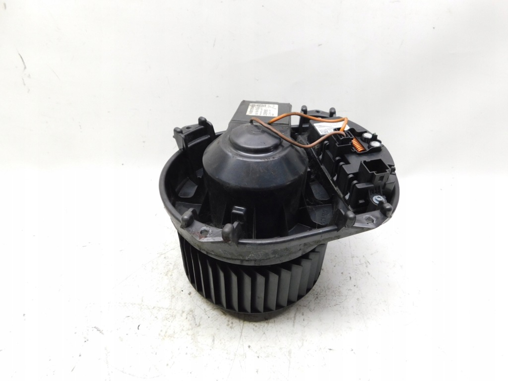 фото №1, Воздуходувка резистор обдув a2469064200 - mercedes w176 w246 gla x156 eu