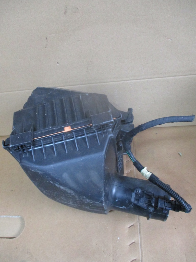 фото №5, Корпус фильтра воздуха renault trafic iii opel vivaro b 1.6 dci