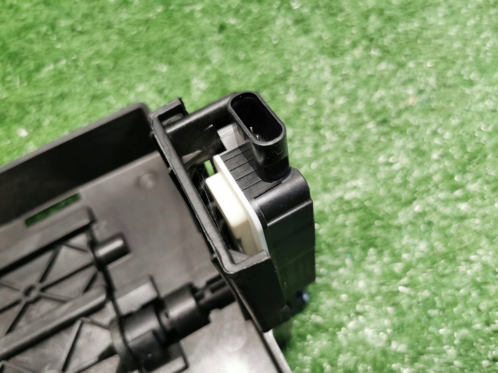 фото №8, Land range rover evoque ii l551 18- активный впуск воздуха новый жалюзи