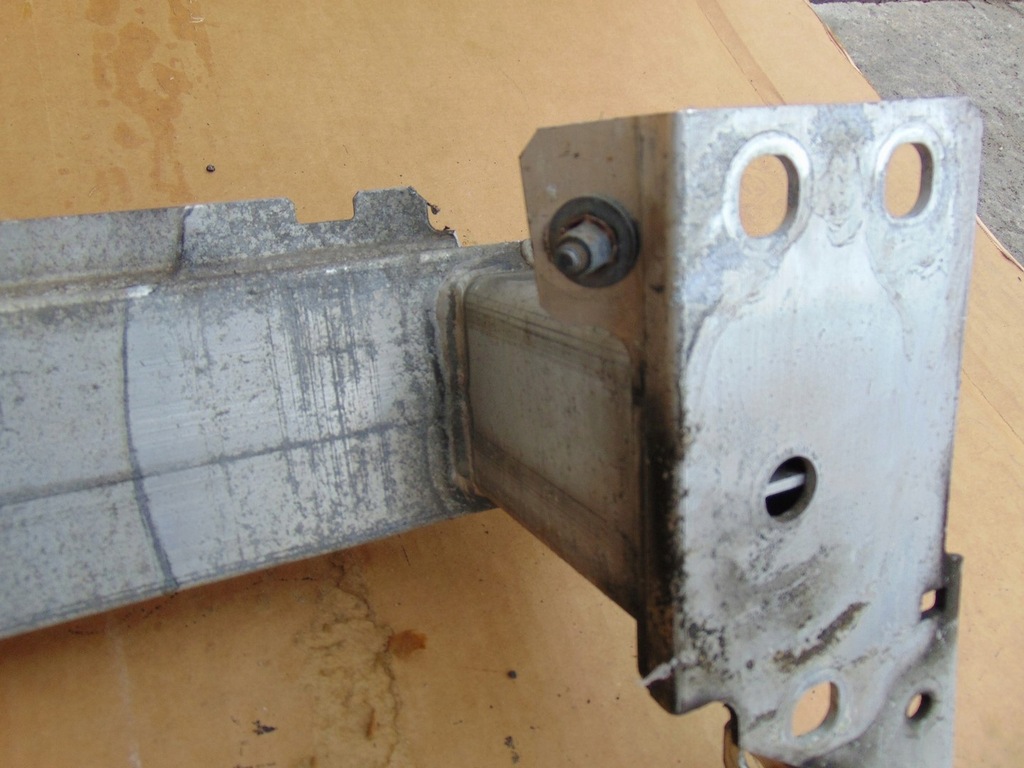 фото №11, Балка бампера перед audi a1 8x0807109c