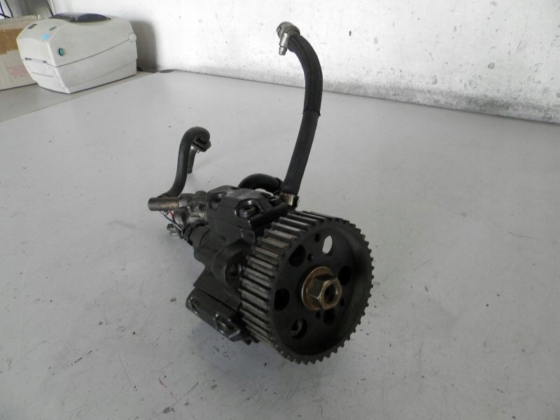 фото №6, Alfa romeo 147 насос впрыскная 1.9 jtd 0445010007