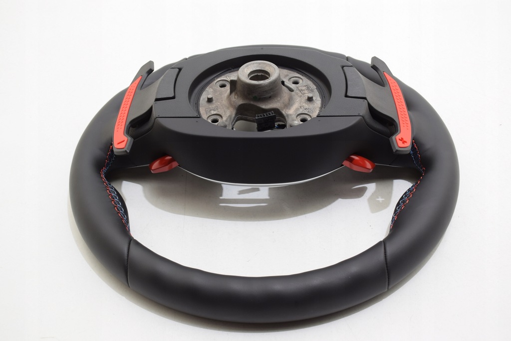 фото №13, Bmw x5m g05 f95 g06 x6m f96 xm повітропровід m пелюстки перемикання карбон вібрації оригінал