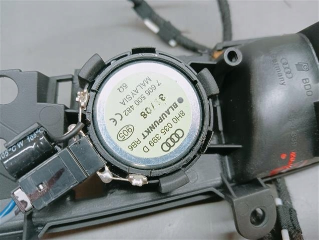 фото №5, Audi a3 8p lift ручка дверь правый задняя 8p4839020d