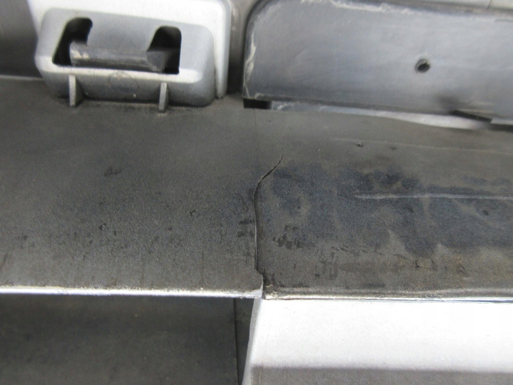 фото №16, Renault grand scenic iii 1.9 dci бампер перед передний pdc ксенон nv676