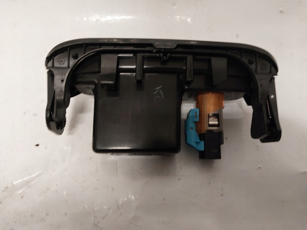 фото №3, Бардачок полиця прикурювач renault captur i lift