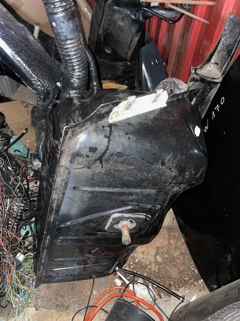 Бак / bak пального mercedes 107 bdb стан bdb Недорого