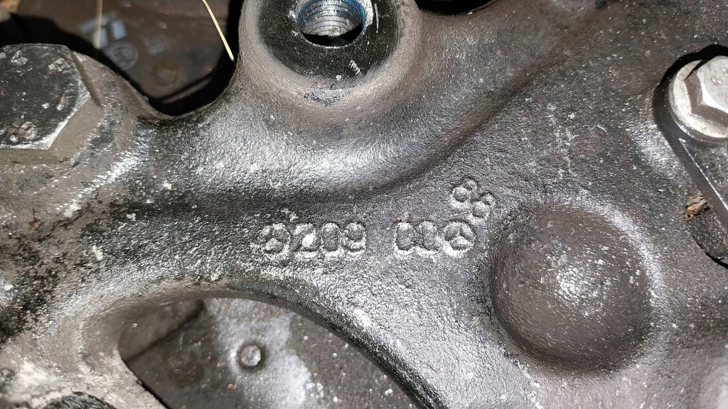 фото №6, Поворотний кулак ступиця супорт лівий перед 20900 mercedes w203 w209 slk r171 2.2cdi