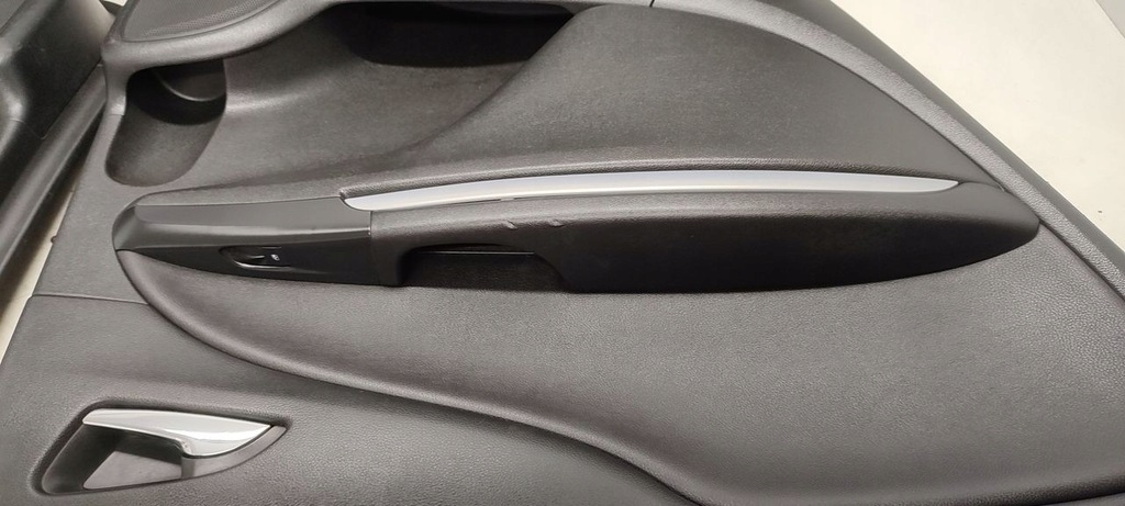 фото №9, Обшивки обшивка комплект opel zafira c 1,6 tb