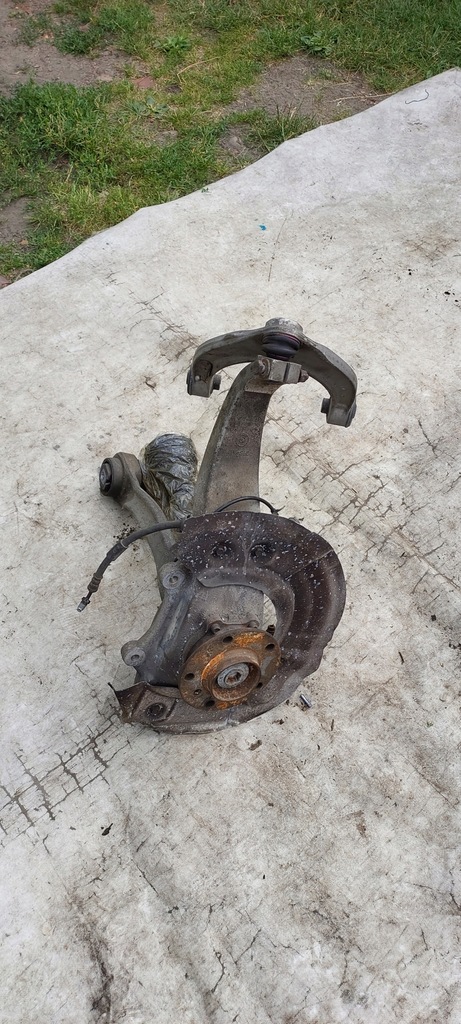 фото №1, Bmw f01 f06 xdrive поворотний кулак перед важелі