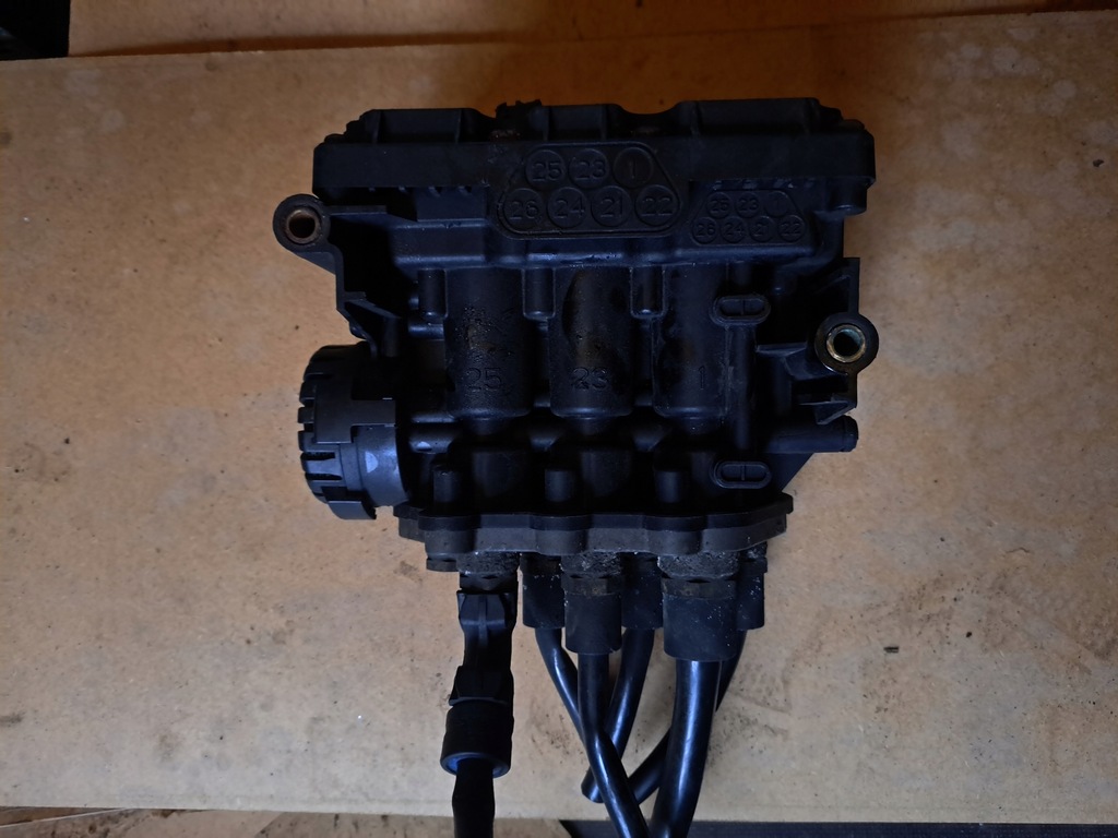 фото №1, Клапан подушек ecas 6x2 renault gama volvo fh 4 fm 4 fmx 4