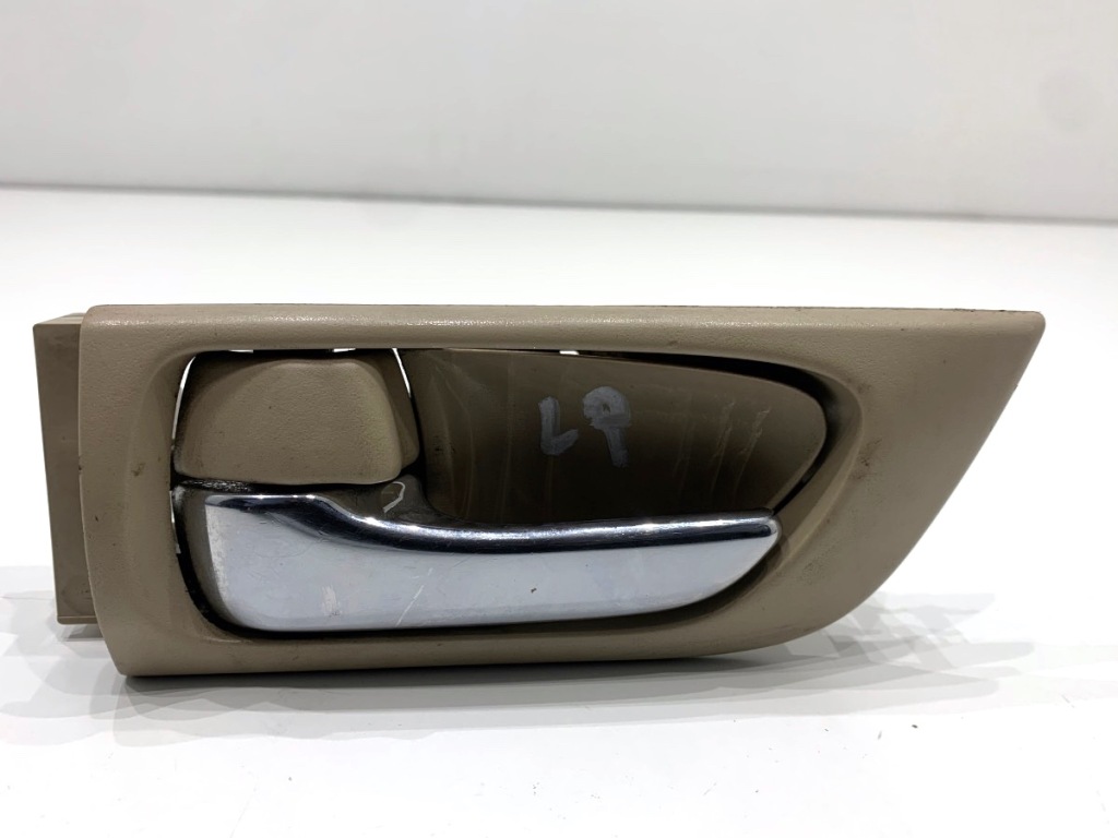 Купити Ручка внутрішня лівий перед toyota land cruiser j12 69274-494w0