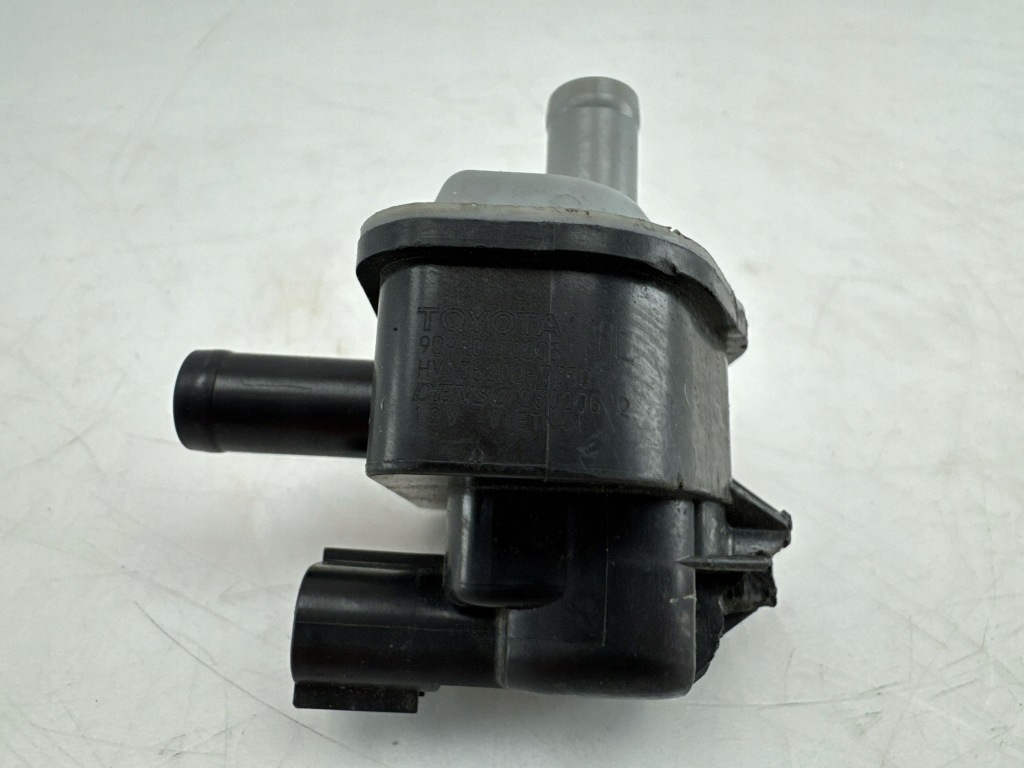 Toyota yaris cross 2023 з передній клапан вакууму / електроклапан турбіни Недорого