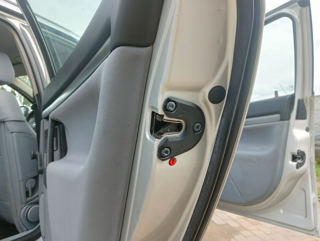 фото №1, Замок двері лівий перед opel vectra c signum 02-08 13157763 7pin gr