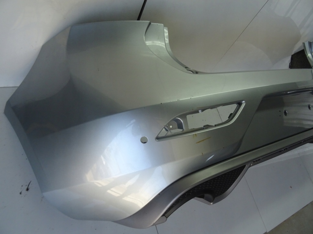 Volvo v40 r-design 12-19 бампер задняя оригинал Доставка