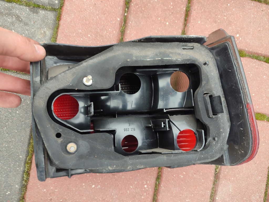 фото №6, Лампа левый задняя левая задняя seat ibiza ii