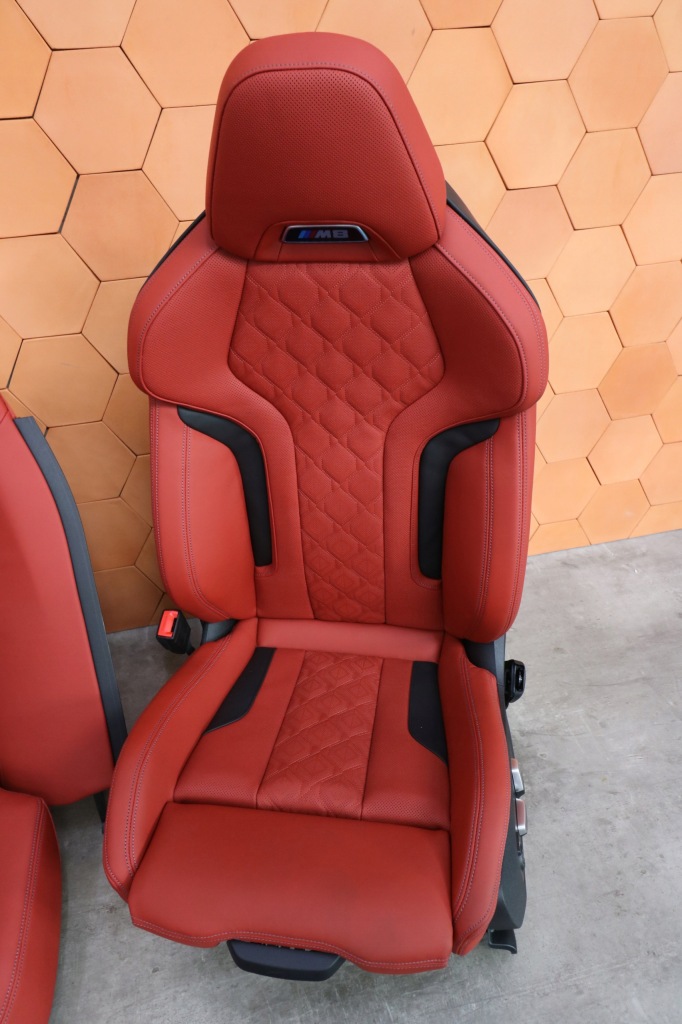 фото №12, Bmw m8 f93 g16 салон сиденья заднее сиденье обшивки вентиляция подогрев sakhir orange