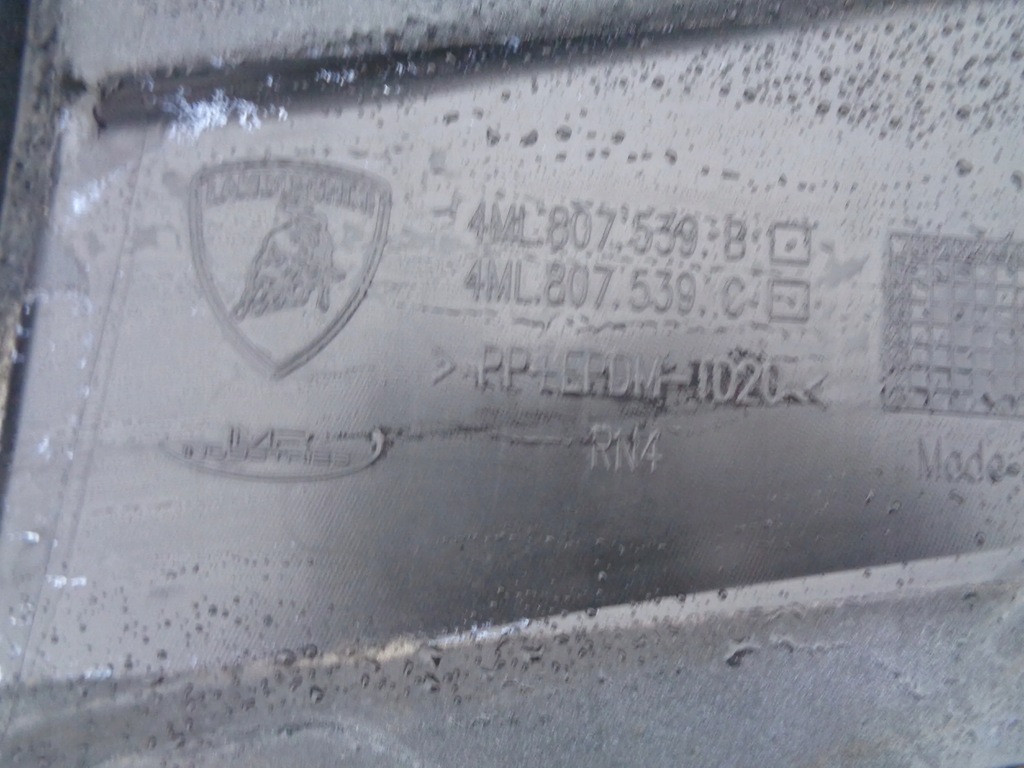 фото №6, Диффузор спойлер задняя бампер lamborghini urus оригинал