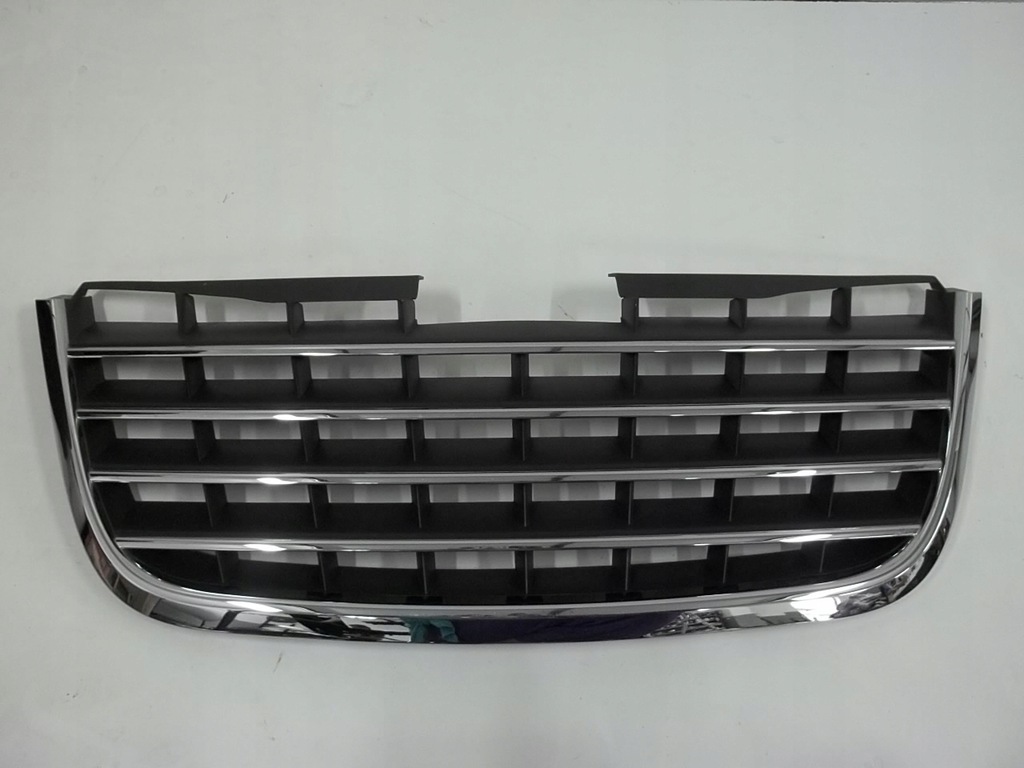 фото №1, Решётка радиатора, решётка радиатора chrysler voyager