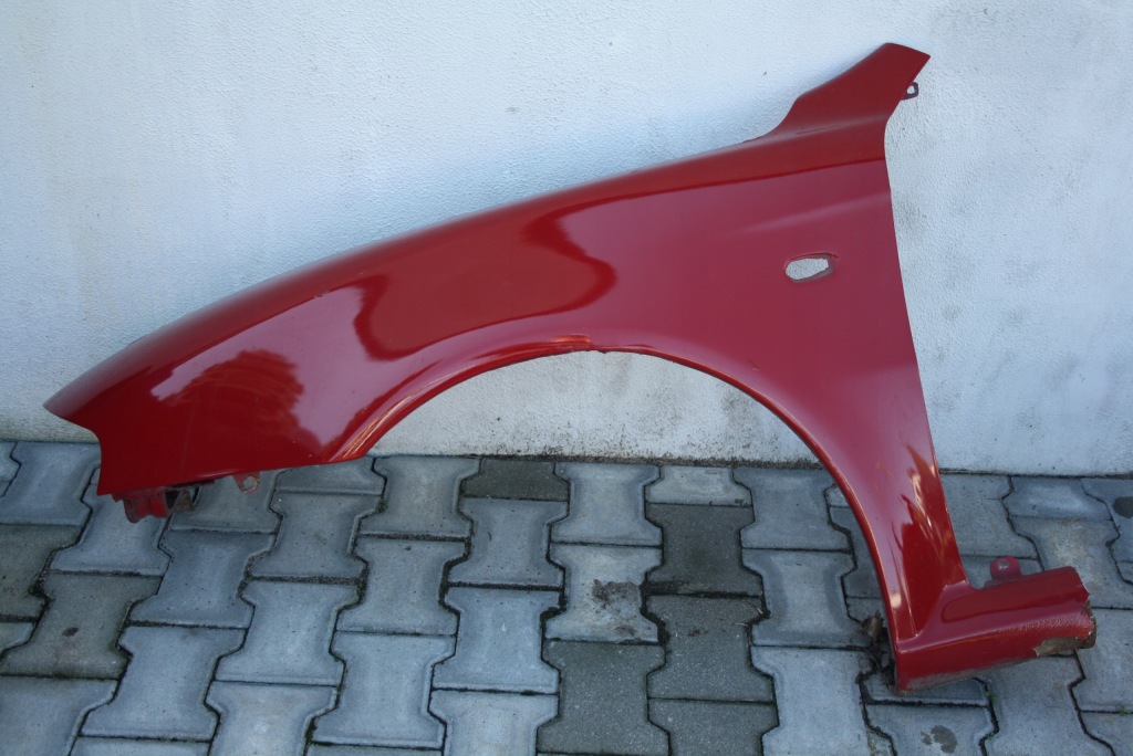 фото №1, Крила лівий перед alfa romeo gt червоний 130b/b