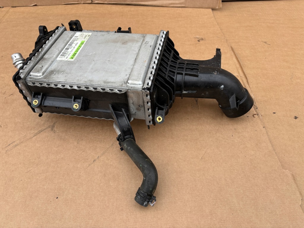 Mercedes glc w253 интеркулер радиатор a6560102102 оригинал Недорого