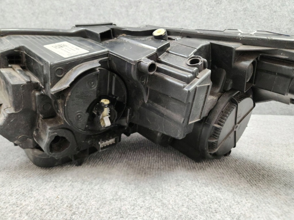 Фара фара передняя перед правый  - opel crossland x full led рестайлинг  20-24 Киев