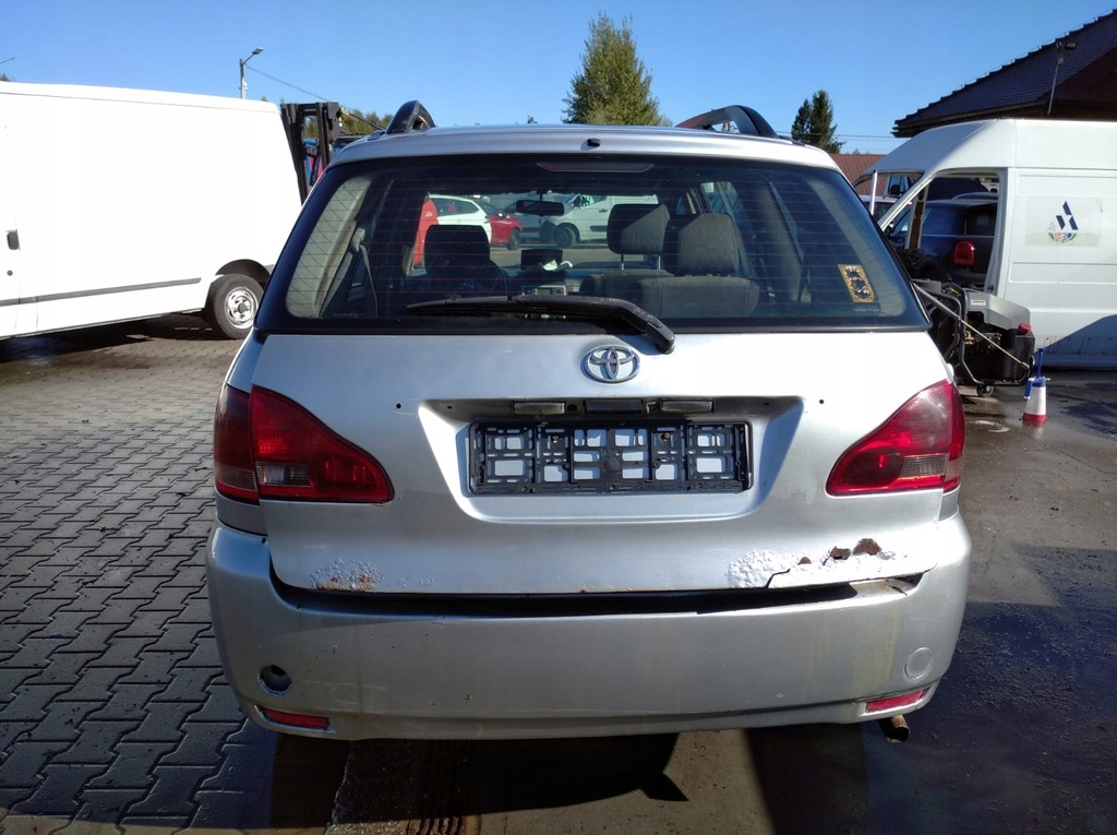 фото №1, Toyota avensis verso m2 01-03 лампа левая задняя задняя w крыло