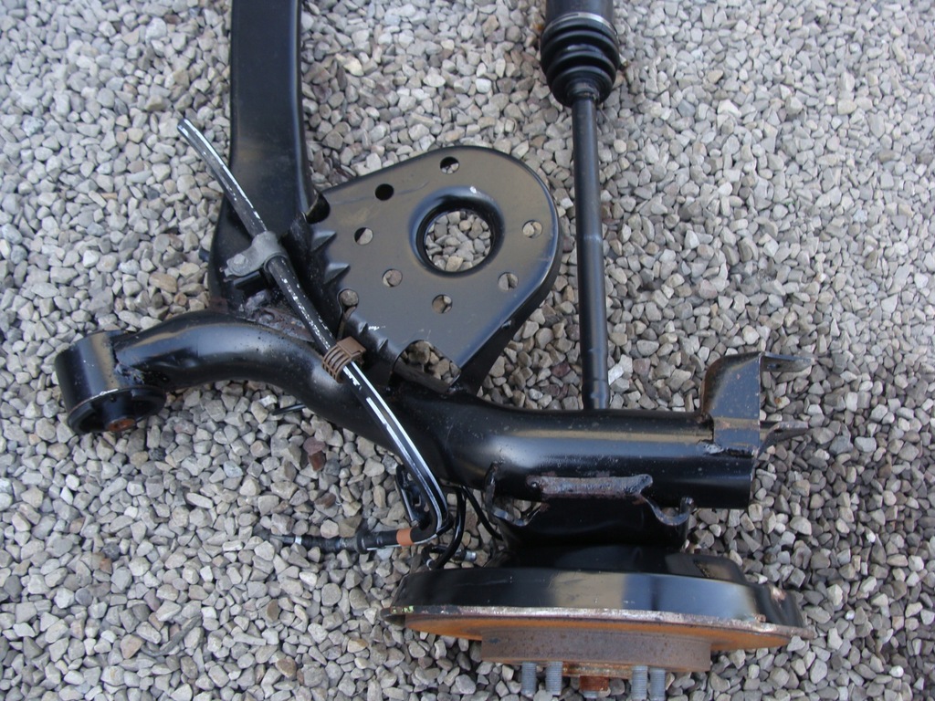 фото №6, Oś балка задняя toyota urban cruiser 4wd 4x4 !!!