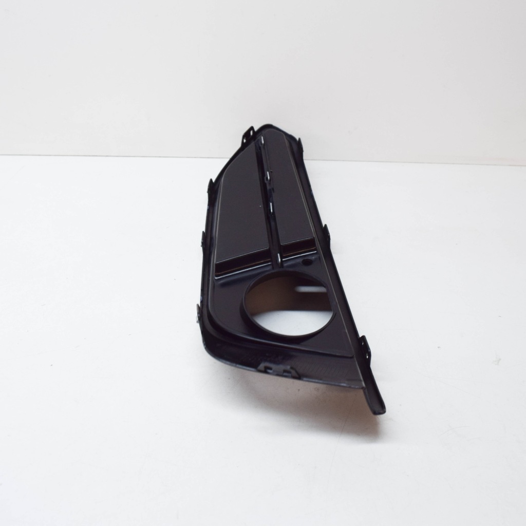 New bmw 2 f22 правый fog light closed решётка sport 51117343732 2015 original в Украине