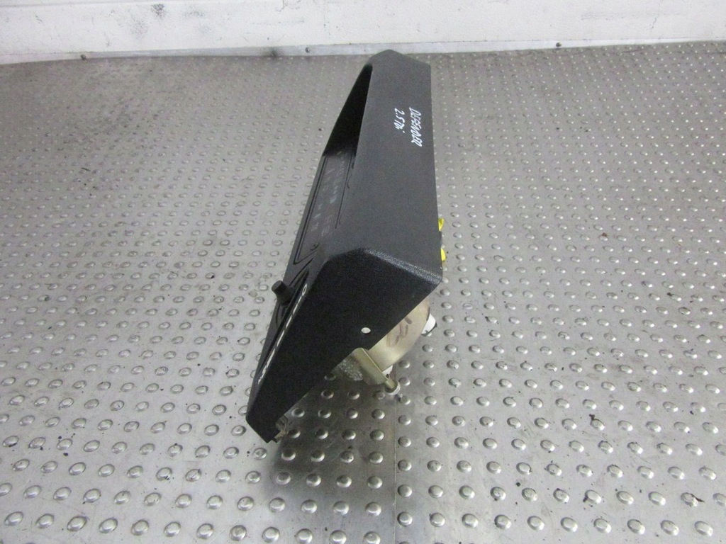 фото №4, Land rover defender 2.5d 2004 счетчик приборы