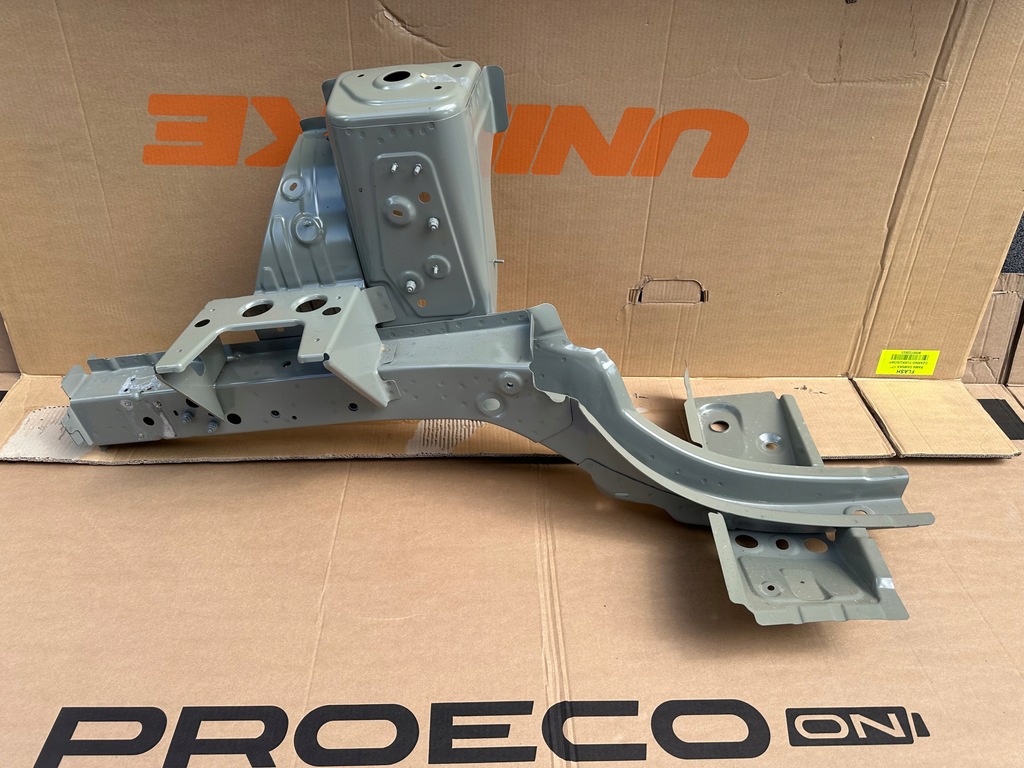 фото №1, Dacia spring підкрилок лонжерон права 21- nowa оригінальна