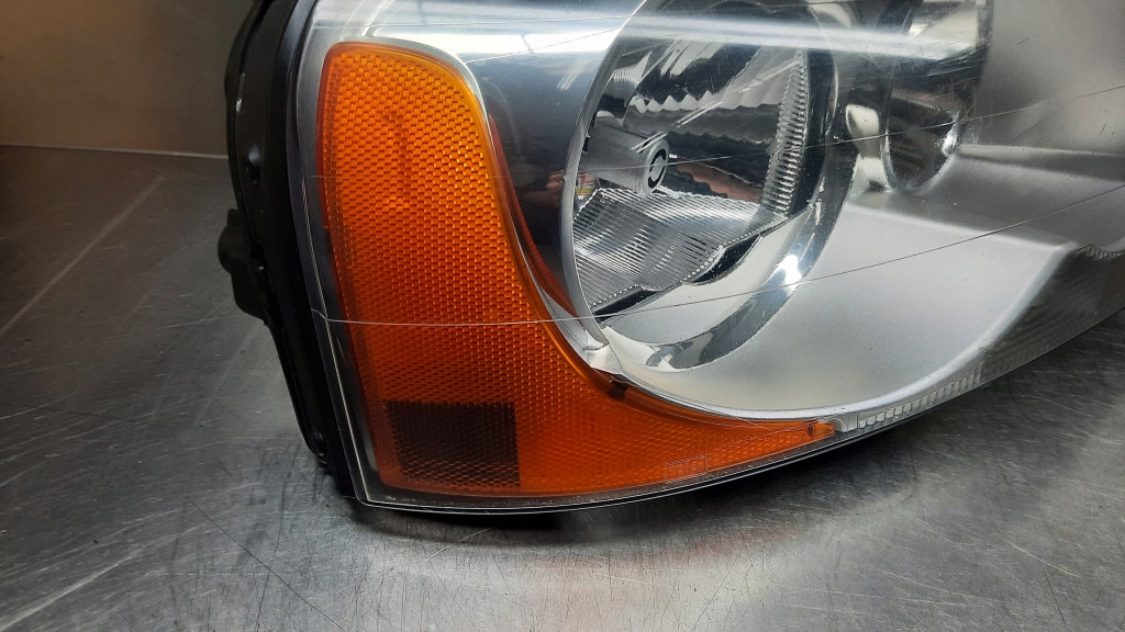 фото №7, Фара правий volvo xc90 02-14r