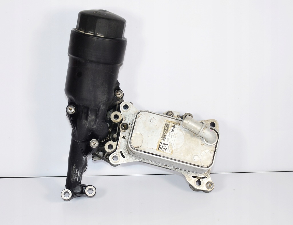 фото №1, Радиатор масла mercedes om651 6511801310