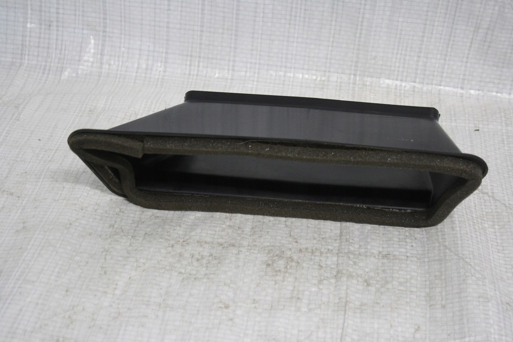 фото №1, Впуск воздуха seat altea xl lift 5p1819081