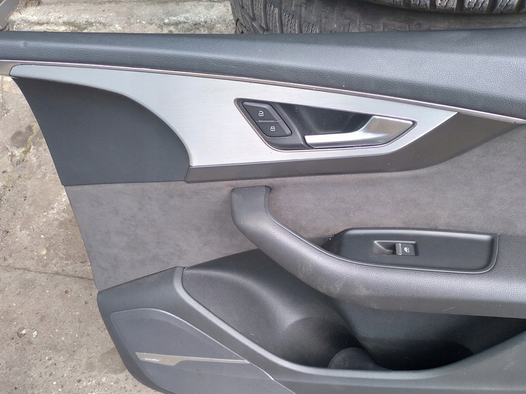 фото №13, Audi q7 4m сидіння заднє сидіння обшивки шкіра alcantara комплект