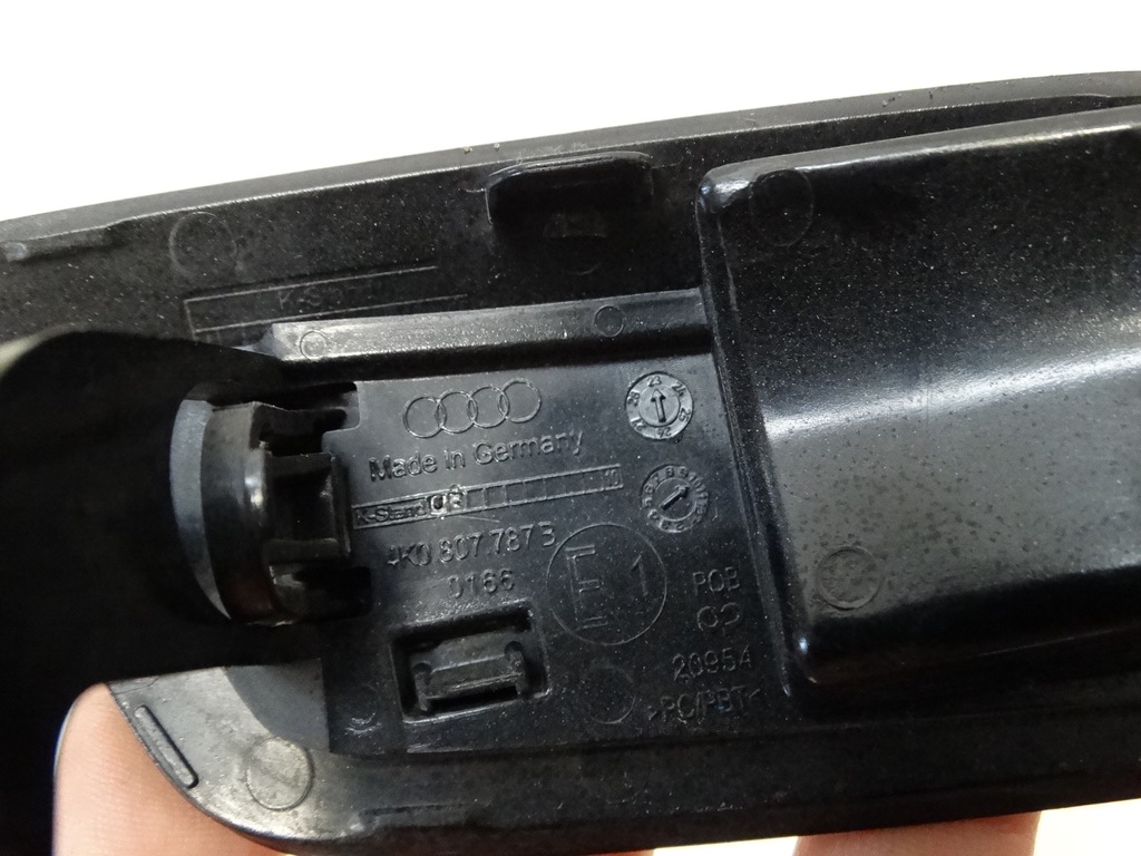 фото №5, Заглушка розпилювача бампера ліва audi a6 c8 18-25r. 4k0807787b