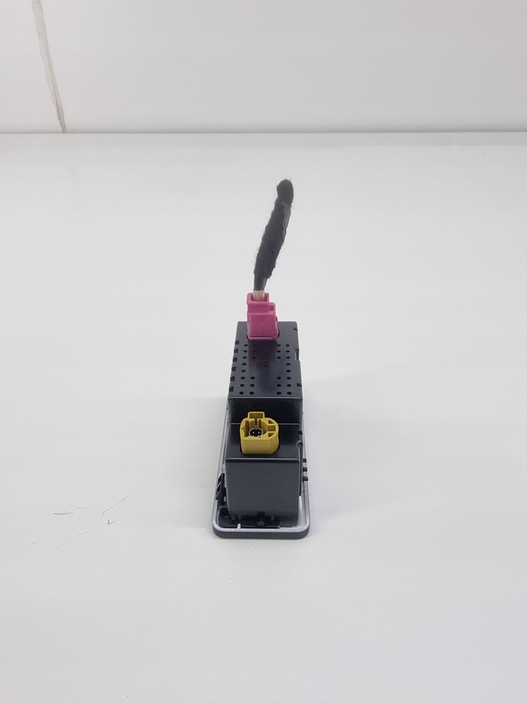 фото №6, Land rover range rover sport l461 2023 разъём / соединитель usb