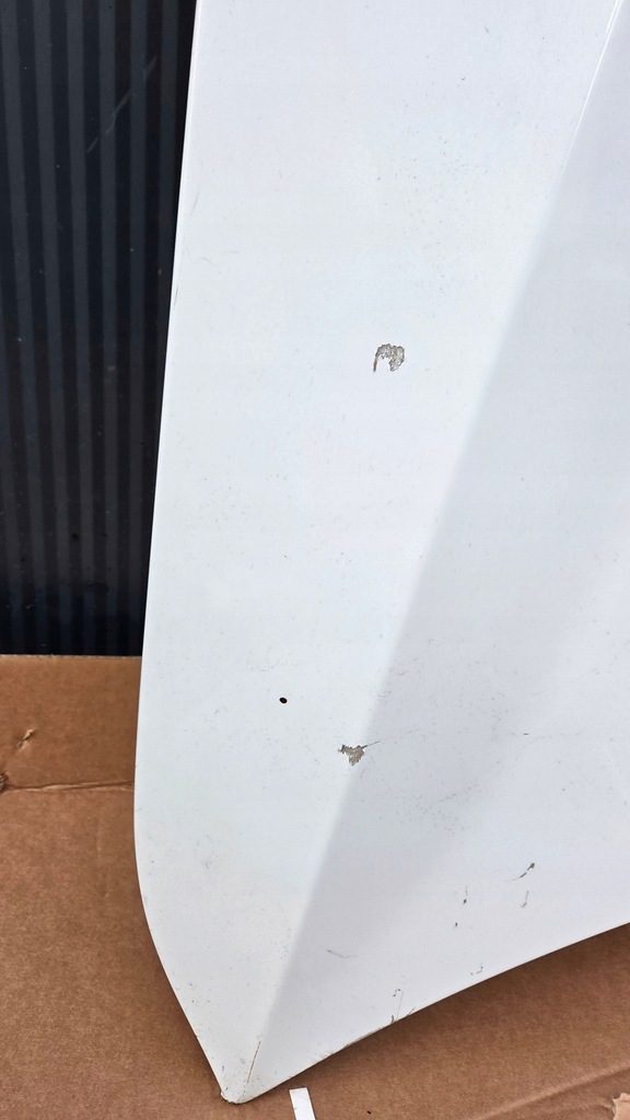 фото №12, Audi a6 c7 4g капот крышка двигателя белый комплектная перед запчасти 4g0010515