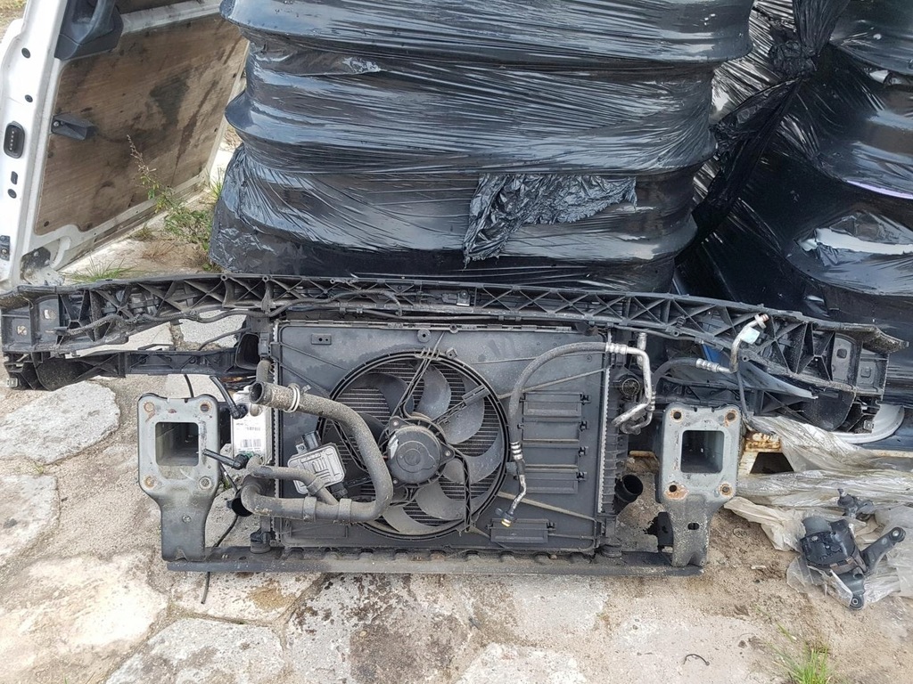 фото №7, Pas передний радиатор 2.0tdci galaxy mk3 2.0tdci