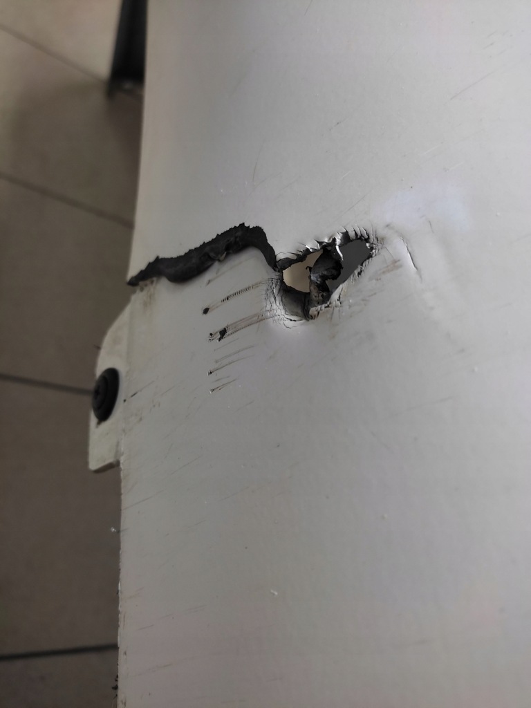 фото №8, Hyundai sonata iv бампер задняя