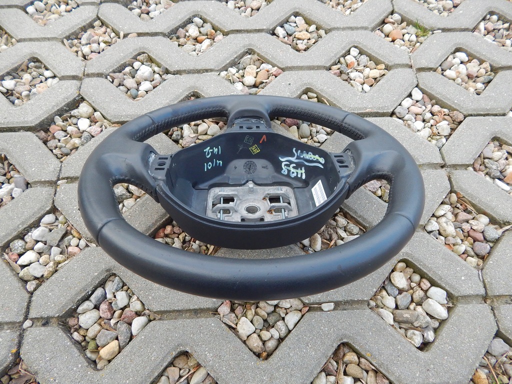 фото №7, Peugeot 5008 3008 - воздуховод кожа