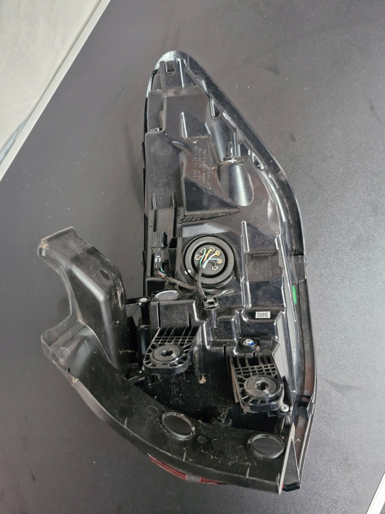 Mg hs лампа задняя левая в Украине