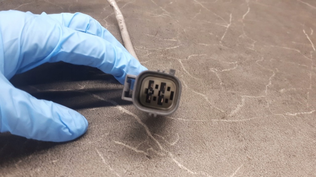 9497468 датчик лямбда-зонд volvo sv70 Недорого